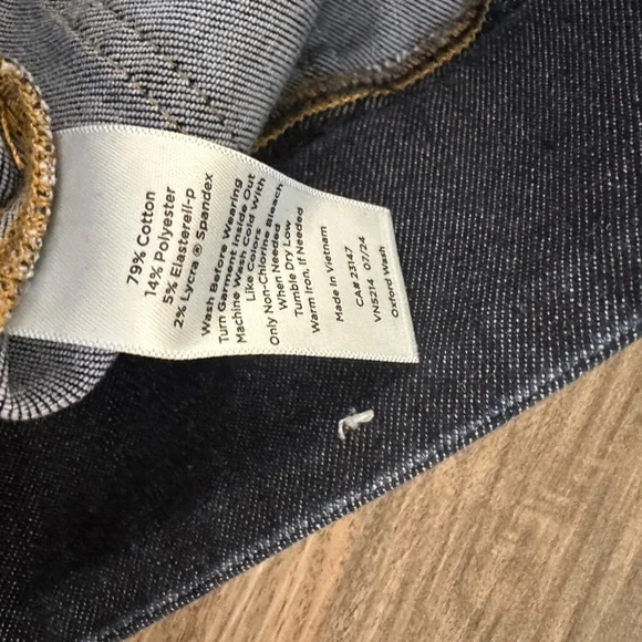 Talbots Flare Leg Travel Jeans - Picture 5 of 6